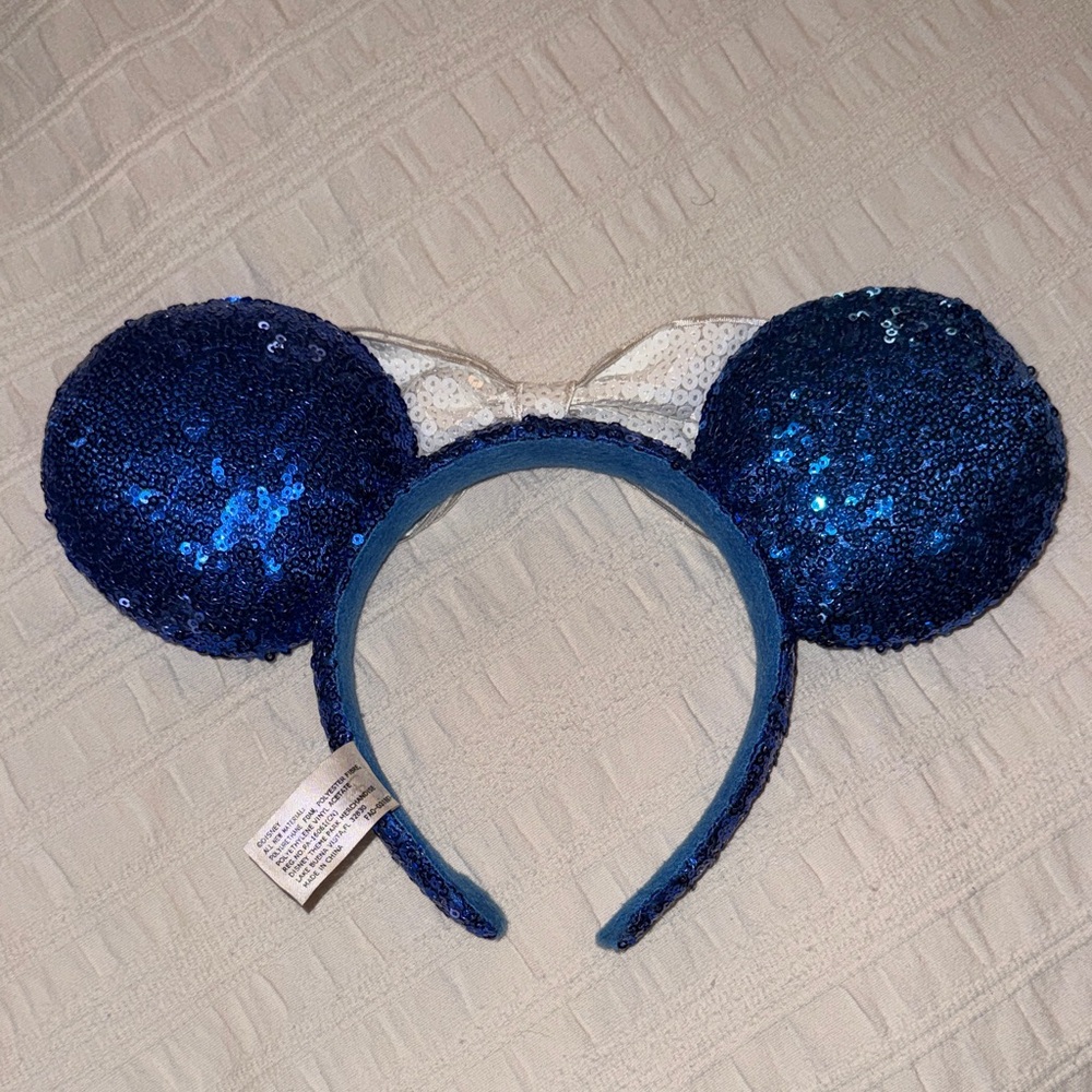 Disney Sparkling Blue and White Star Ears - Picture 2 of 3